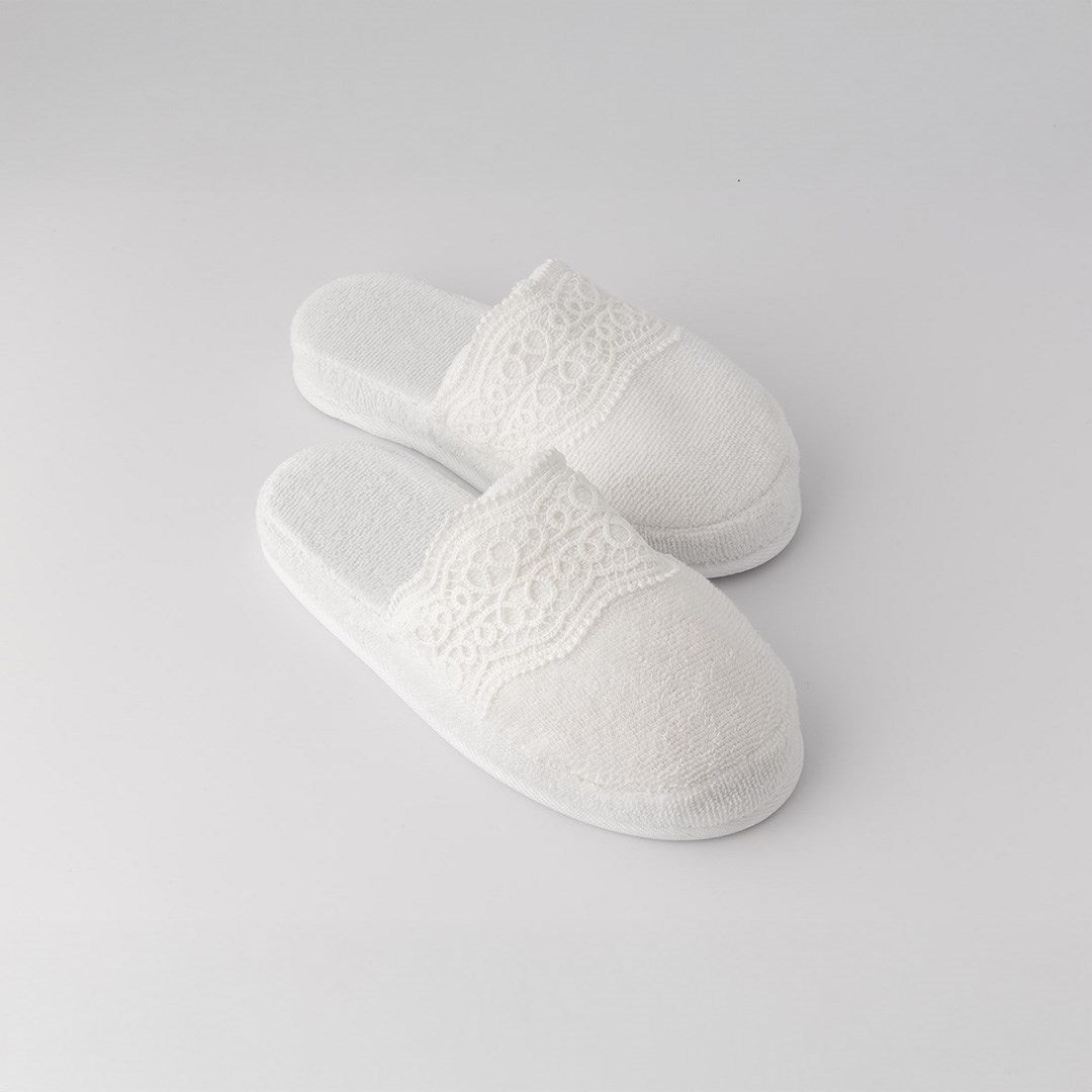DAISY SLIPPERS - WHITE