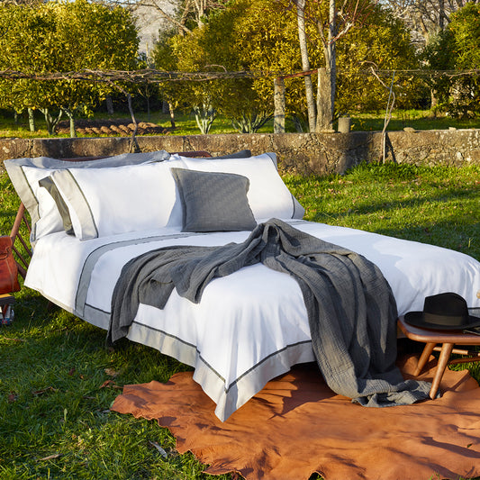 OVAR DUVET COVER ( KING SIZE )