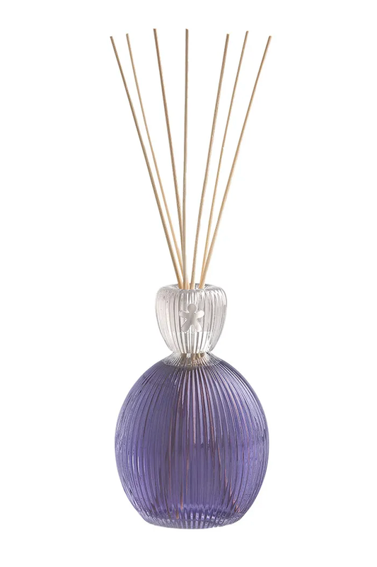 QUEEN 04 REED DIFFUSER