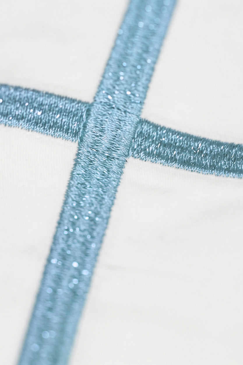 VINTAGE 1 ROW SINGLE CROSS EMBROIDERY DUVET COVER