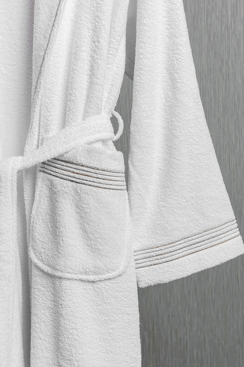 5 SIRA BATHROBE - GREY