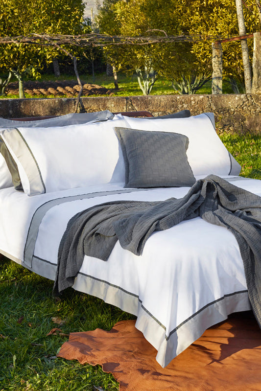 OVAR DUVET COVER 260 x 240