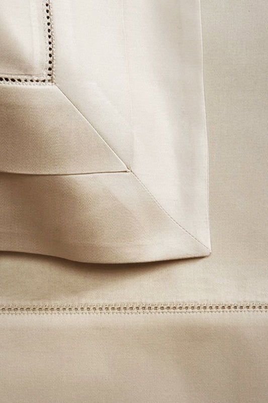 HEMSTITCH 400TC FLAT SHEET CAMEL